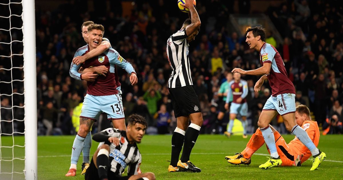LUCKY88 Burnley vs Newcastle United - Nhận định bóng đá 14/12/2019 -  Khó khăn tìm đến