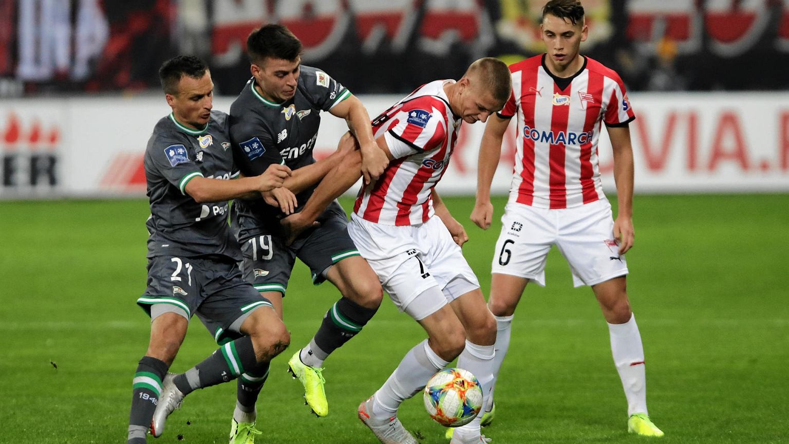 LUCKY88 KS Lechia Gdańsk vs KS Cracovia - Nhận định bóng đá 09/06/2020 - Khó lường