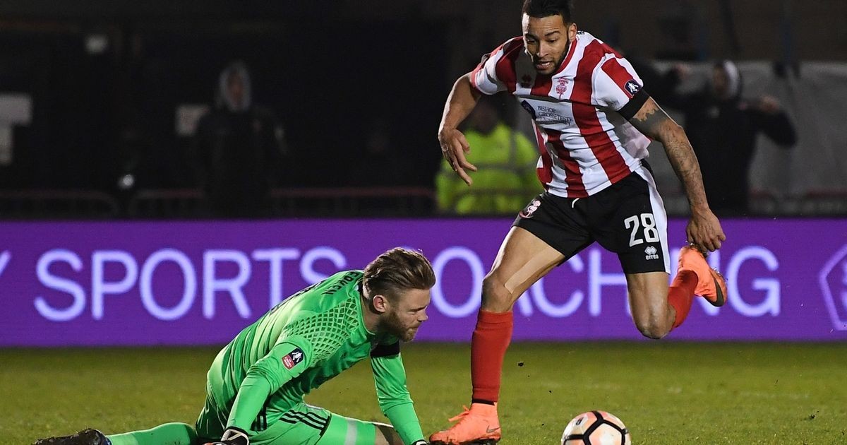 LUCKY88 Lincoln City vs Ipswich Town - Nhận định bóng đá 21/11/2019 - Tự tin hành quân