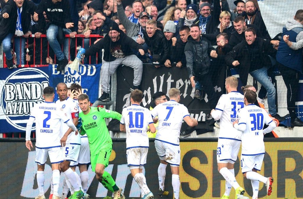 LUCKY88 Karlsruher SC vs FC St. Pauli - Nhận định bóng đá 30/05/2020 - Quyết tìm đường sống